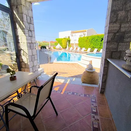 Aparthotel Taletos Stoupa