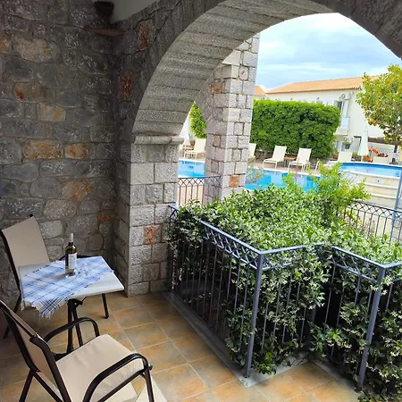 Taletos Aparthotel Stoupa
