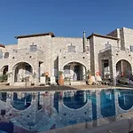 Taletos 4*