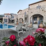 Taletos 4* Stoúpa