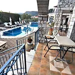 Hotel apartamentowy Taletos Stoúpa
