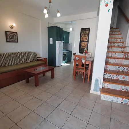 Aparthotel Taletos Stoúpa