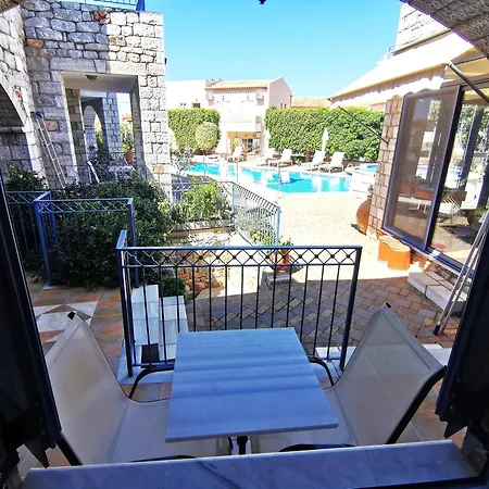 Hotel apartamentowy Taletos