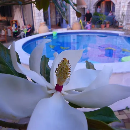 Taletos Апарт-отель 4*