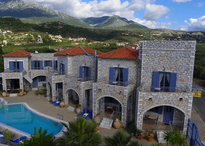 Taletos Aparthotel 4*